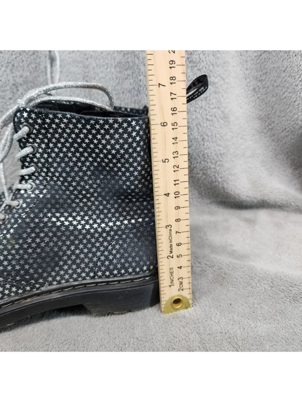 Dr Martens Shoes Girls Size 5 Black Silver Stars Pascal Combat Boots *Read*
